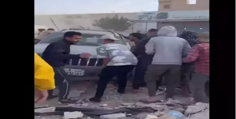  حادث ليبيا بالفيديو والصور.. طفل يدهس 6 مصريين في بني غازي 