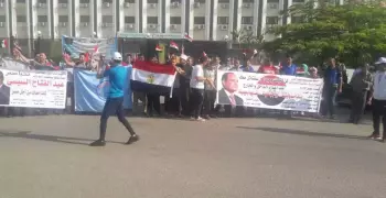 مظاهرة مؤيدة للسيسي داخل حرم جامعة الأزهر (صور)